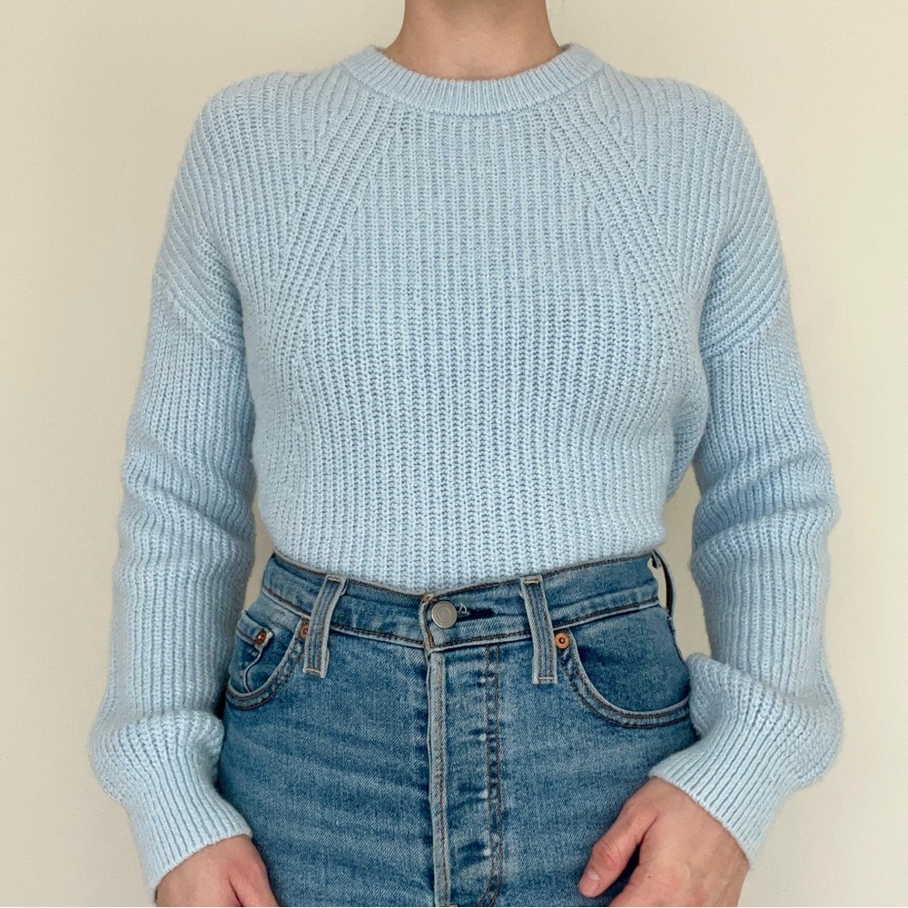 Cozy Pastel Blue Crew Neck Knit Cropped Sweater